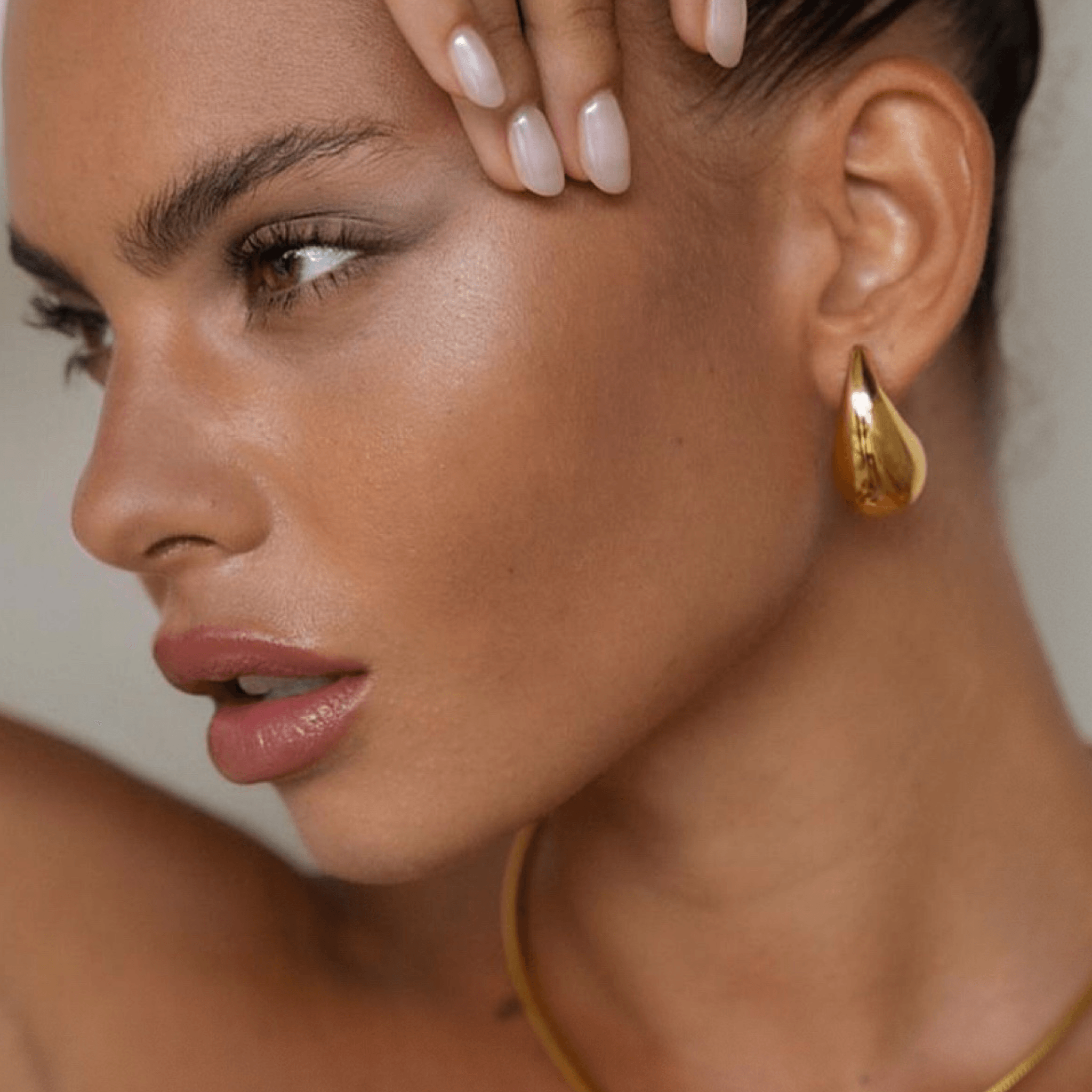 Dewdrop Earrings