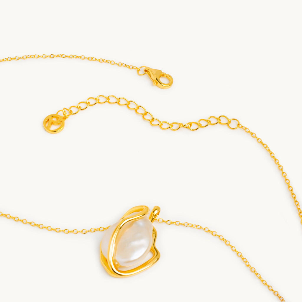 Ocean Pearl Necklace