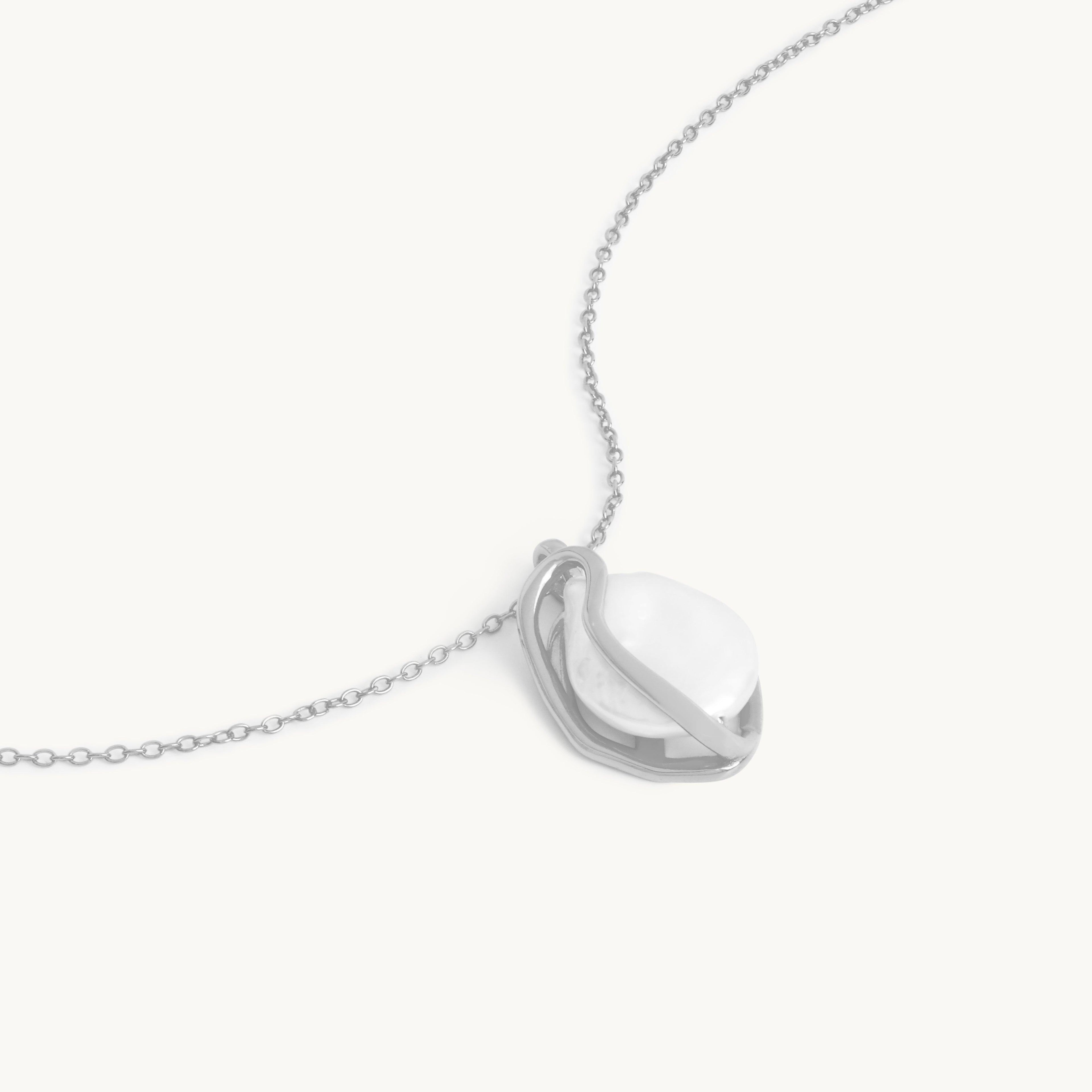 Ocean Pearl Necklace