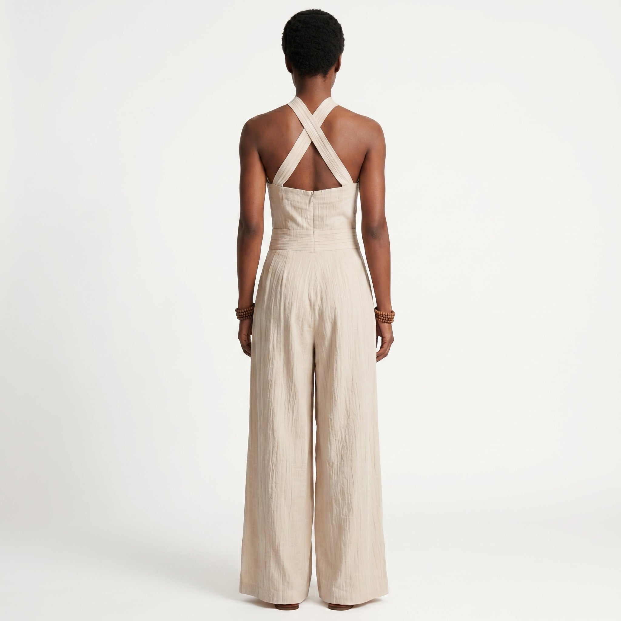 Madalena - Macacão Texturizado Decote Halter Cruzado